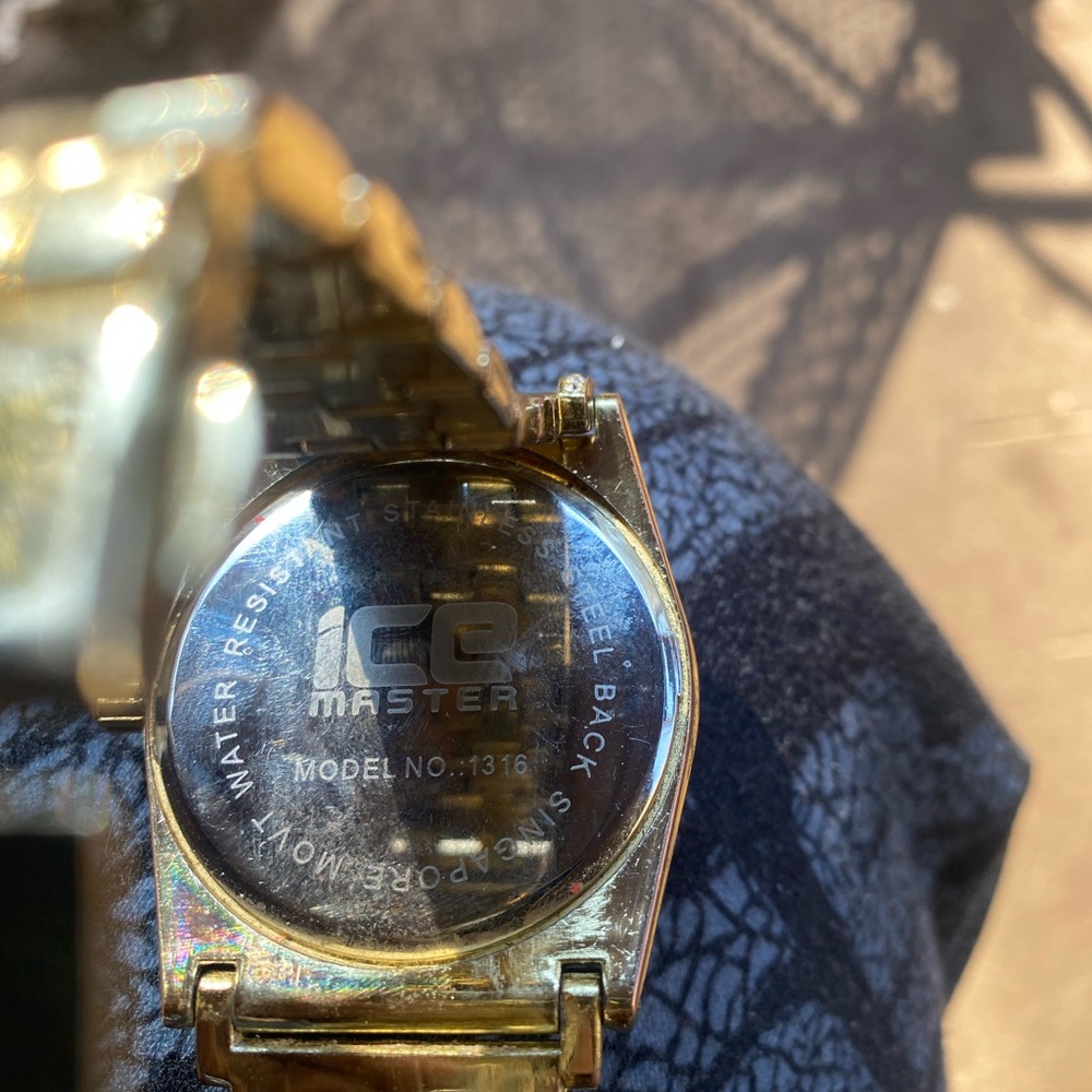 Ice Master Quilted Gold Watch - Picture 3 of 5